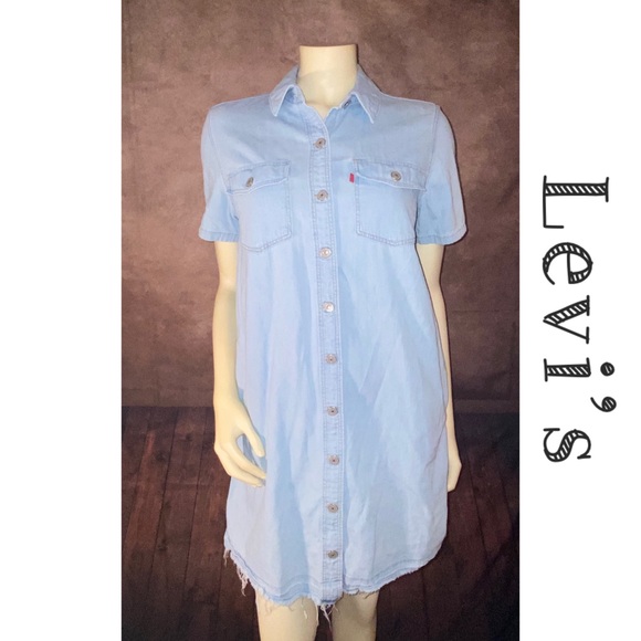 Levi's Claire Jean Dress w/pockets-Button Up-Raw hem-Women’s size M-EUC - Picture 1 of 6